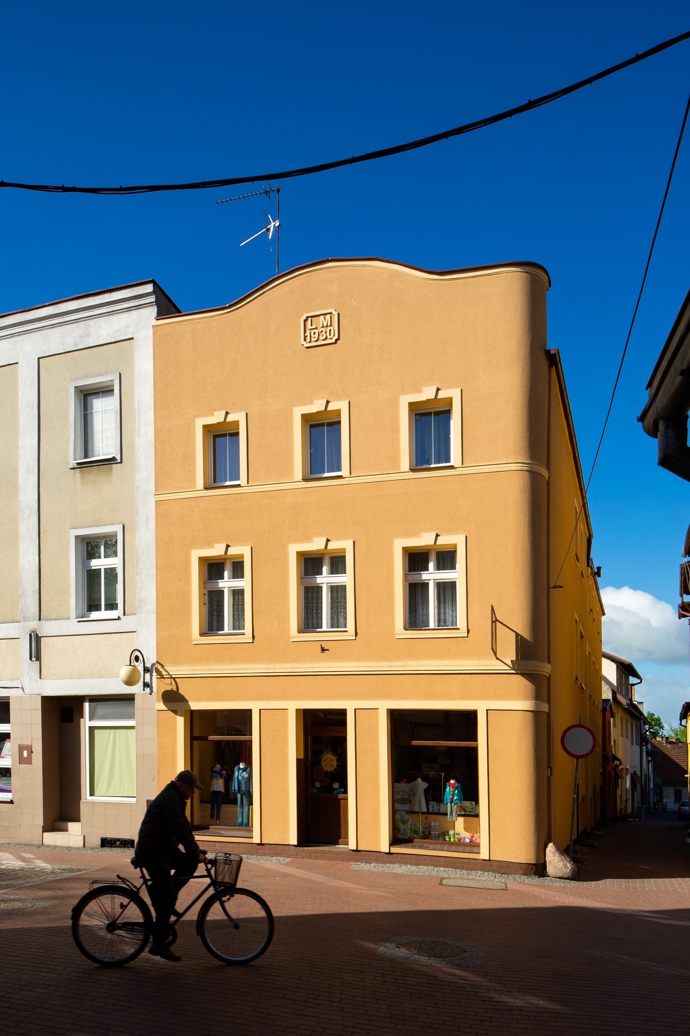 Kamienice przy ulicy Murowej w Tucholi - linia dawnych murów miejskich